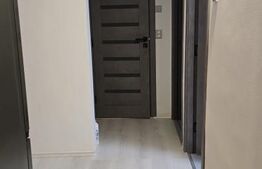 Apartament de vanzare, cu 4 camere, 78 mp, zona Micro17