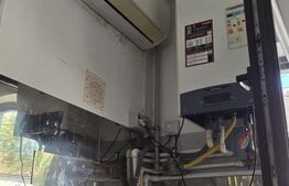 Spatiu comercial, 382 mp, zona - Piata de alimente