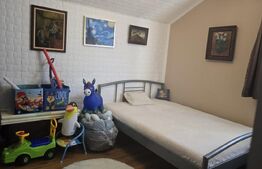 Casa de vanzare, cu 4 camere, 140 mp, teren 300 mp, zona Dara