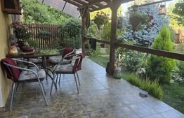 Casa de vanzare, cu 4 camere, 140 mp, teren 300 mp, zona Dara