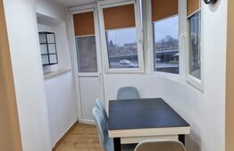 Apartament cu 2 camere, decomandat, zona centrala