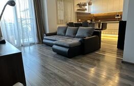 Apartament ultracentral, 103 mp utili, cu garaj si curte