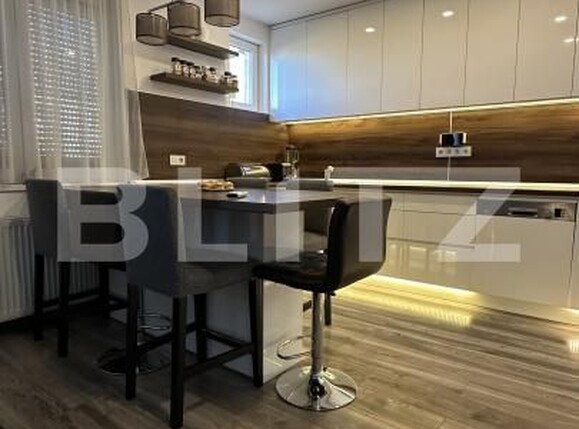 Apartament de vânzare 4 camere Central - 175911AV | BLITZ Satu Mare | Poza1