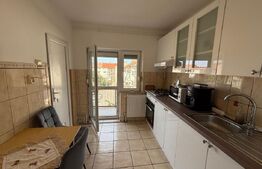 Apartament de vânzare – Cartier Carpaţi 2, etaj 4, 60 mp 