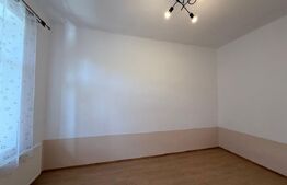 Apartament de vânzare, cu 2 camere, 54 mp, zona semicentrala