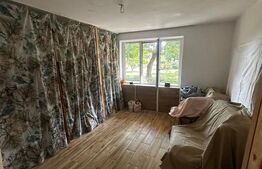 Apartament de vanzare, cu 2 camere, 41mp, zona Botizului.