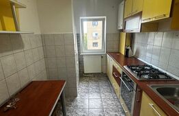 Apartament de vanzare, cu 3 camere, 59 mp, zona M17