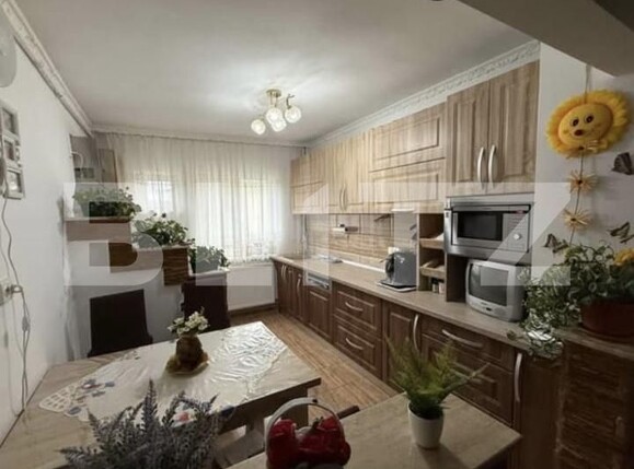 Apartament de vânzare 2 camere Micro 16 - 176754AV | BLITZ Satu Mare | Poza1