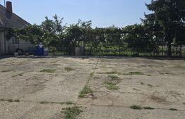 Casa de vanzare, 53 mp, 2400 mp teren, zona Periferie 