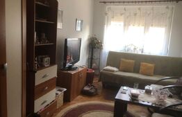  apartament de vanzare, cu 3 camere, 87 mp, zona Centrala
