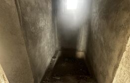 Casa de vanzare, semifinisata, zona Paulesti