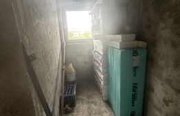 Casa de vanzare, semifinisata, zona Paulesti