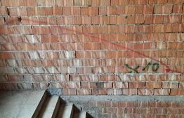 Casă la roșu de vânzare 242mp construiti, 500 mp teren – Păulești