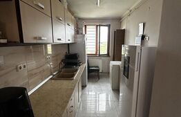 Apartament de vanzare, cu 3 camere, 70 mp, zona 14 Mai