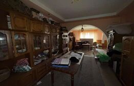 Pachet imobiliar – 3 construcții, zonă semicentral