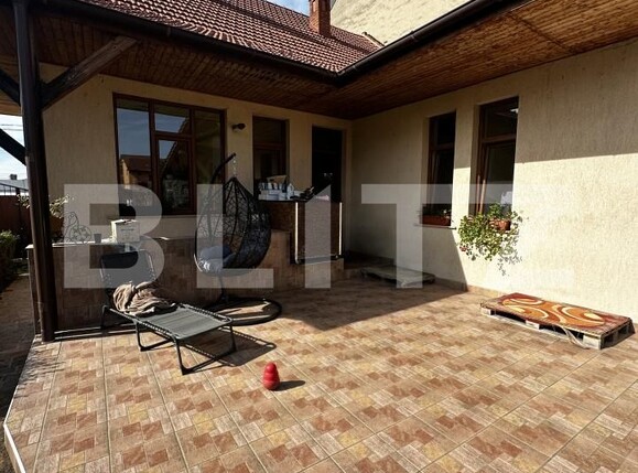 Casa de vânzare 4 camere Semicentral - 178307CV | BLITZ Satu Mare | Poza1