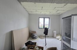 Casa 5 camere -160 mp. Teren 750 mp. Paulesti