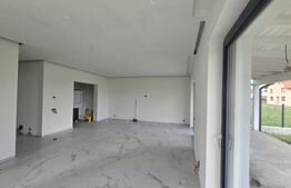 Casa 5 camere -160 mp. Teren 750 mp. Paulesti