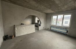 Casă de vânzare, 120 mp utili, teren 780 mp, zona Botizului