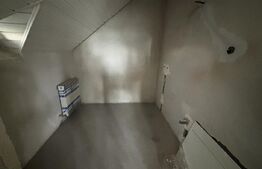 Casă de vânzare, 120 mp utili, teren 780 mp, zona Botizului
