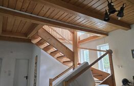 Casa 5 camere , 300 mp;  Teren - 2000 mp . Viile Satu Mare