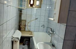 Apartament cu 3 camere, semidecomandat, 55 mp, zona Micro 15