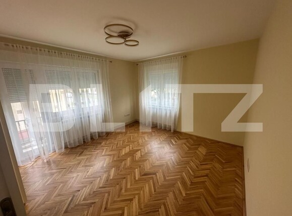 Apartament de închiriat 4 camere Titulescu - 178935AI | BLITZ Satu Mare | Poza13