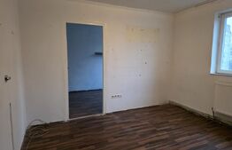 Apartament de vanzare, 30 mp, zona Micro 14 Satu Mare