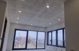 Casa 216 mp, 900 mp teren, zona Odoreului 