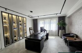 Casa 9 camere, 330 mp, 400 mp teren, zona Semicentrală