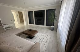 Casa 9 camere, 330 mp, 400 mp teren, zona Semicentrală