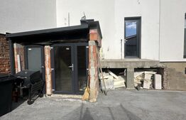 Casa 9 camere, 330 mp, 400 mp teren, zona Semicentrală