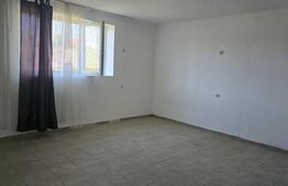 Casa 2 camere, 76 mp, zona SOCOND