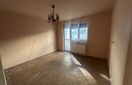 Apartament cu 3 camere, 60 mp, zona Centrala 