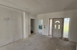 Casa semifinisata de vânzare 200mp, Teren 1000 mp, Decebal - Vetis