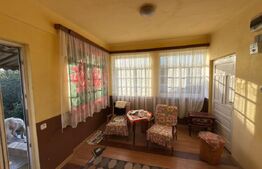 Casă de vânzare, teren 425 mp, zona Petin