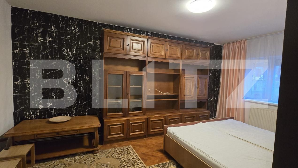 Apartament de închiriat 3 camere Micro 17 - 180499AI | BLITZ Satu Mare | Poza1