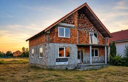 Casa cu 4 dormitoare de vanzare , 180mp, teren 1000 mp, Decebal-Vetis