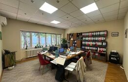 Apartament 3 camere, 223.40 mp, zona Titulescu