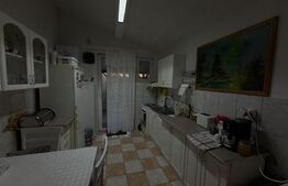 Casă spațioasă cu 2 corpuri , 300 mp– ideală pentru 2 familii – teren 776 mp