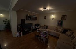 Casă spațioasă cu 2 corpuri , 300 mp– ideală pentru 2 familii – teren 776 mp