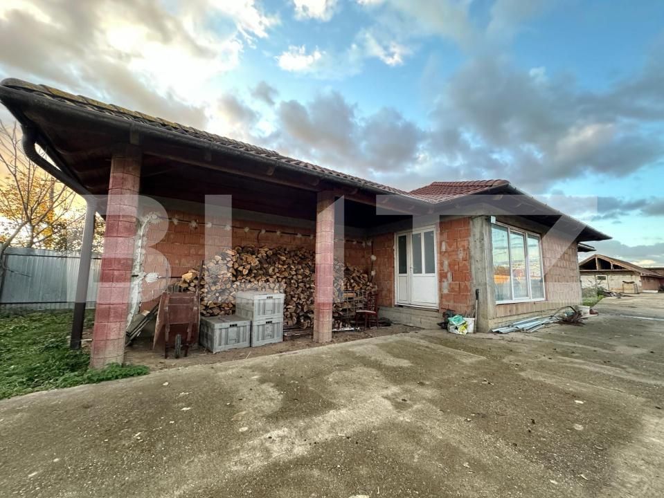 Casa de vânzare 4 camere Vetiş - 180894CV | BLITZ Satu Mare | Poza1