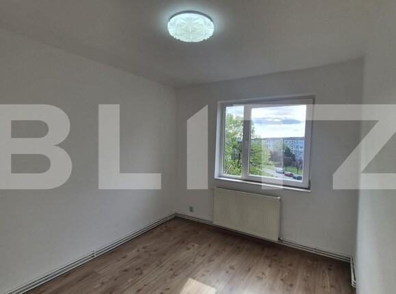 Apartament de vânzare 2 camere Micro 14 - 181859AV | BLITZ Satu Mare | Poza5