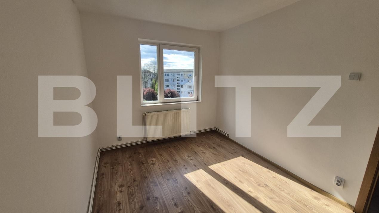Apartament de vânzare 2 camere Micro 14 - 181859AV | BLITZ Satu Mare | Poza3