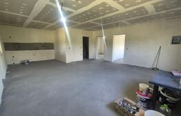Casa cu 3 camere de vanzare , 120mp, teren 500 mp, in Lazuri