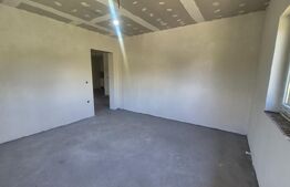 Casa cu 3 camere de vanzare , 120mp, teren 500 mp, in Lazuri