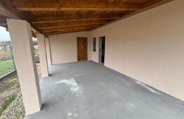 Casa cu 3 camere de vanzare , 100mp, teren 500 mp, in Lazuri