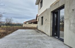 Casa semifinisata de vanzare, 167mp, teren 960 mp, la intrare in Lazuri