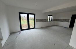 Casa semifinisata de vanzare, 167mp, teren 960 mp, la intrare in Lazuri