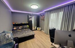 Apartament cu 4 camere de vanzare, 133 mp, zona Careiului